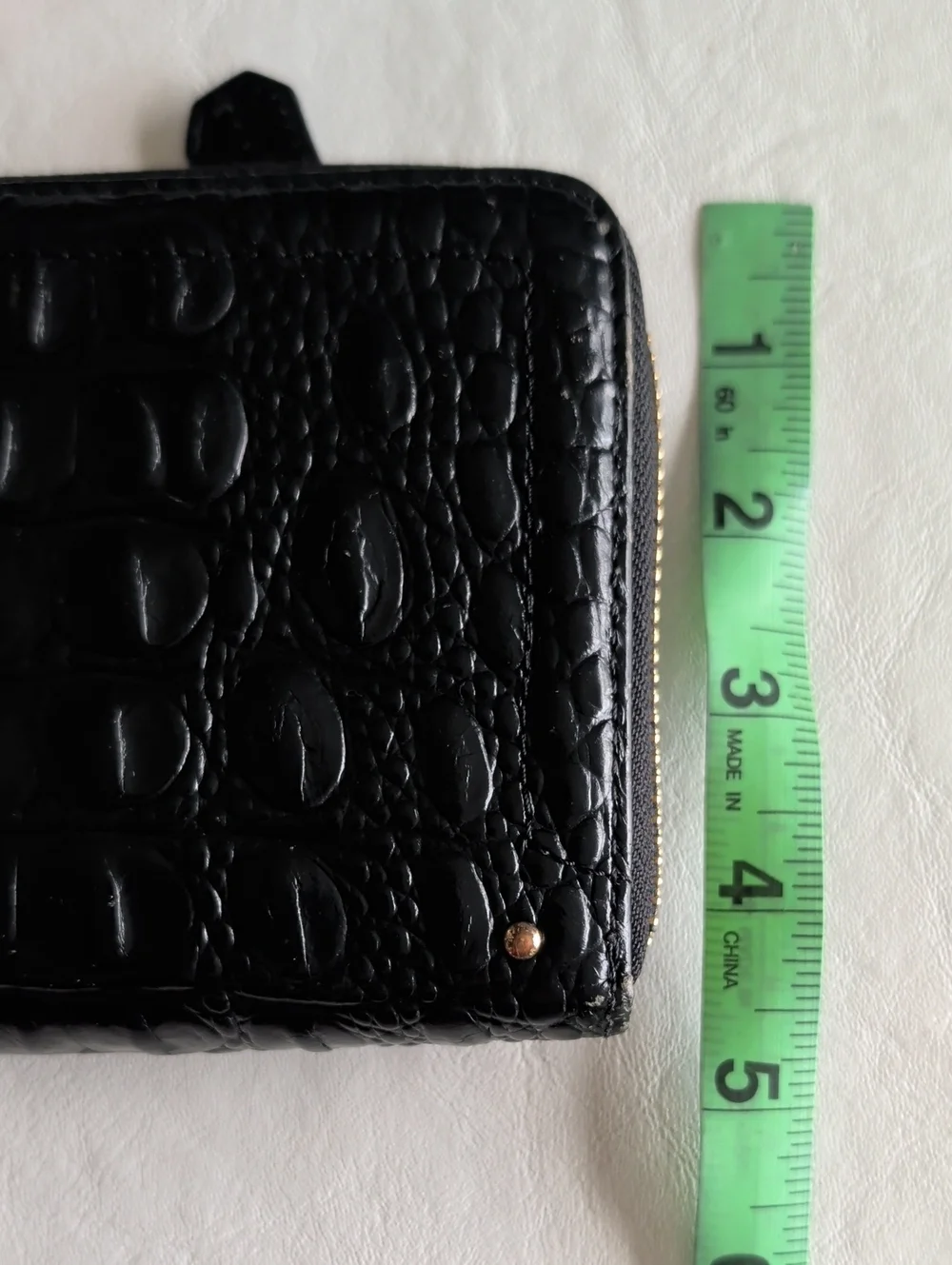 Brahmin Suri Zippered Folding Wallet In Black Melbourne Leather
